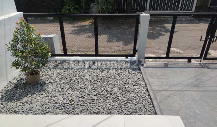 Rumah Baru Minimalis Siap Huni di Taman Kopo Indah, Bandung 2