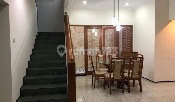 Rumah furnished terawat dan siap huni di Setra Duta, Bandung 1