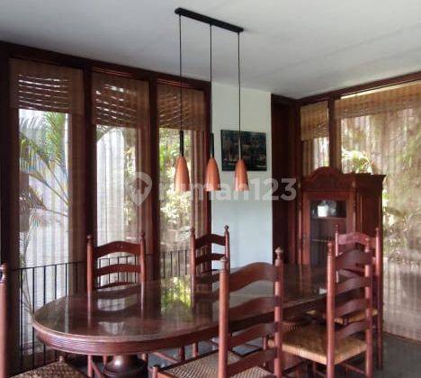 Rumah Konsep Villa Ubud di Area Ciumbuleuit 4