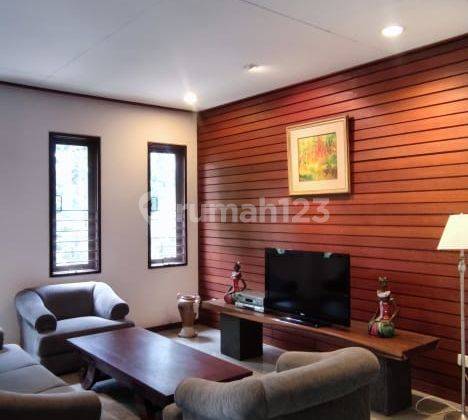 Rumah Mewah Konsep Villa Ubud di Area Ciumbuleuit 20