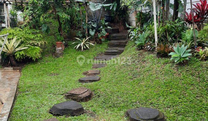 Rumah Bagus Dan Kawasan Asri di Setra Sari 2