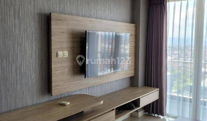 Apartemen 3 Bedroom Furnished di Landmark Residence 7