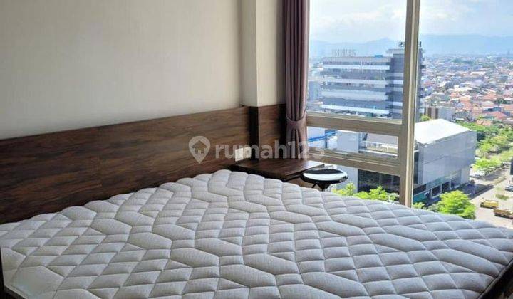 Apartemen 3 Bedroom Furnished di Landmark Residence 9