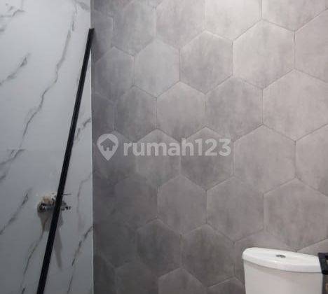 Rumah Baru 2 Lantai Sangat Murah di Sayap Mekar Wangi