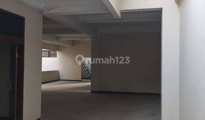 Ruang Usaha Lokasi Pusat Central Kota Bandung 6