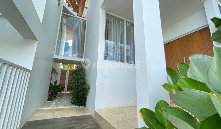 Rumah Konsep Villa Design Cantik di Resor Dago Pakar 2