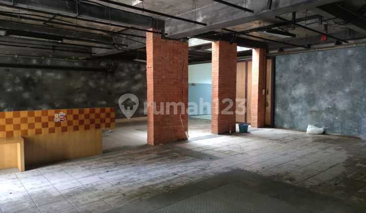 Rumah Untuk Usaha Cafe Dan Kantor di Main Road Setiabudi 2