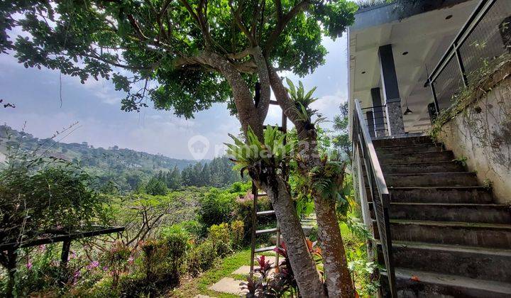 Ruang Usaha View Pegunungan di Area Dago 2