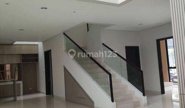 Rumah Dijual Minimalis Cluster Emily di Summarecon Bandung 1