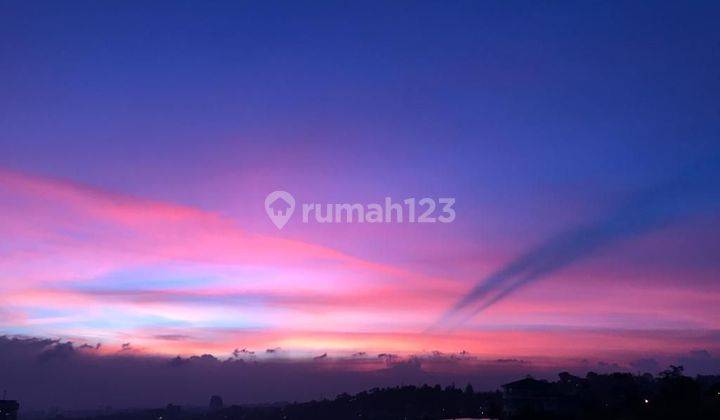 Rumah 4 Lantai Mewah View Kota di Resor Dago Pakar, Bandung 2