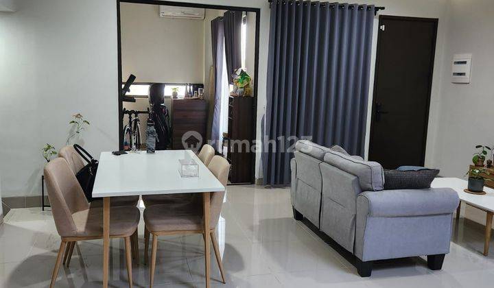 Rumah Minimalis Furnished Flora Premium di Summarecon Bandung 2