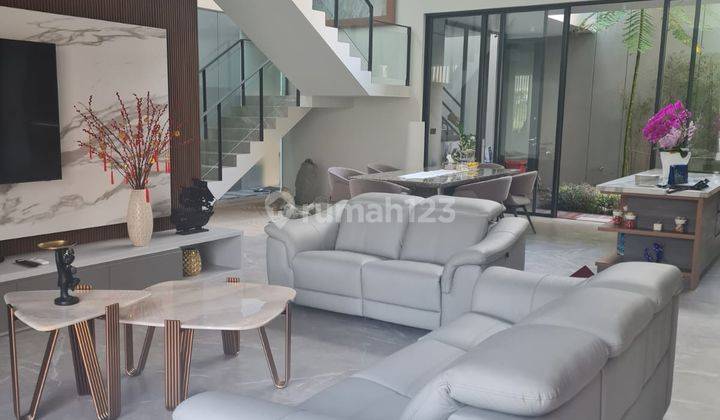 Rumah Baru Sangat Mewah Cluster Terbaik Summarecon Bandung 1