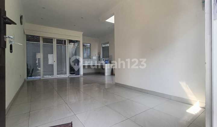 Rumah baru harga murah dan siap huni di Kopo Permai, Bandung