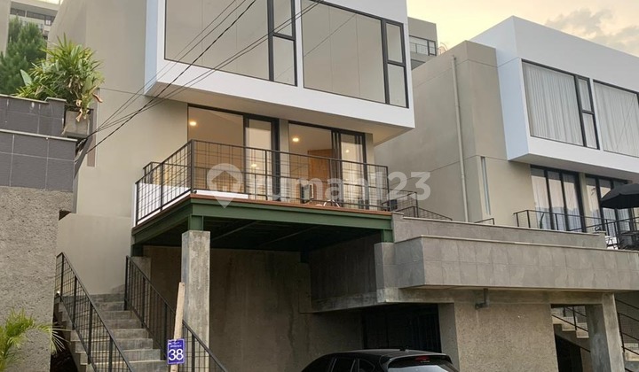 Rumah villa harga termurah sekali di Dago Village, Bandung 2