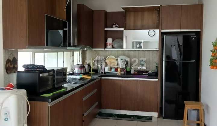 Rumah keren siap huni di Tatar Larangtapa, Kota Baru Parahyangan 2