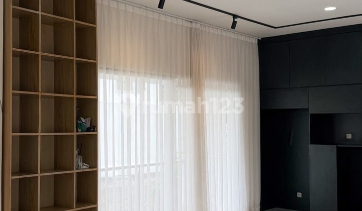 Rumah Modern Estetik Sangat Asri dan Bagus di Awiligar, Bandung 2