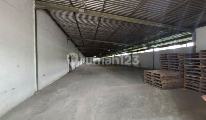 Gudang kawasan bersama sangat bagus di mainroad Ujungberung