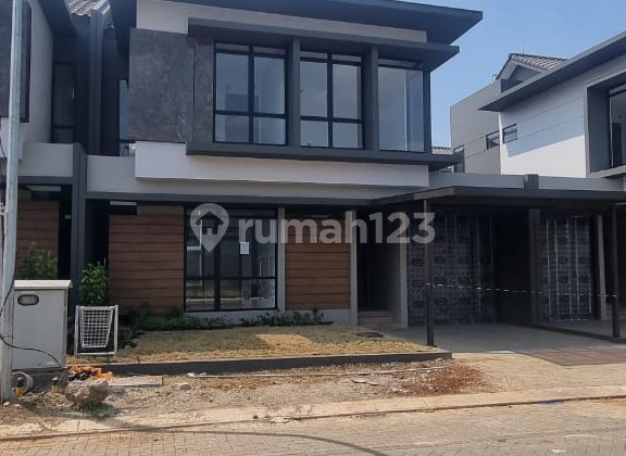 Rumah Baru Modern Mewah Tatar Nilapadmi di Kota Baru Parahyangan