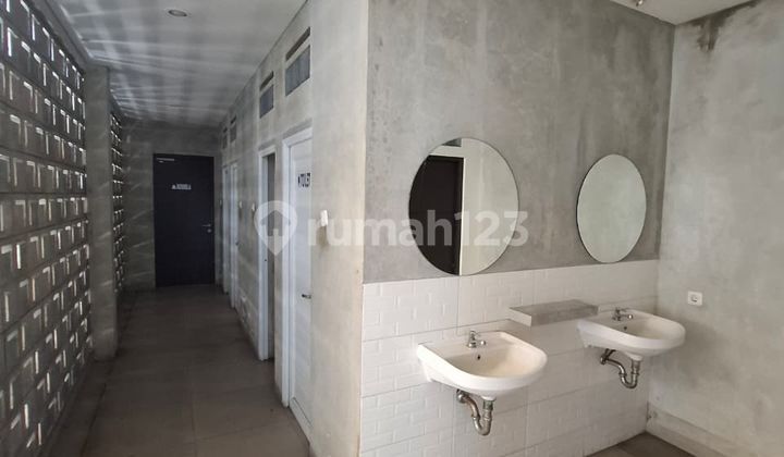 Ruang Usaha lokasi ramai dan premium di Sayap Asia Afrika & Sunda