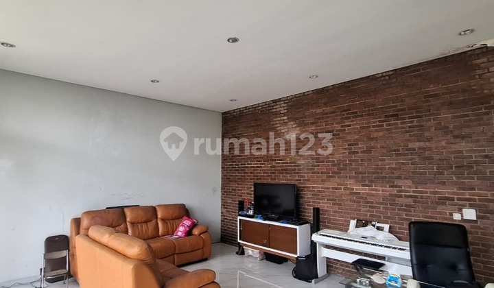 Rumah minimalis sangat asri di sayap Setiabudi, Bandung