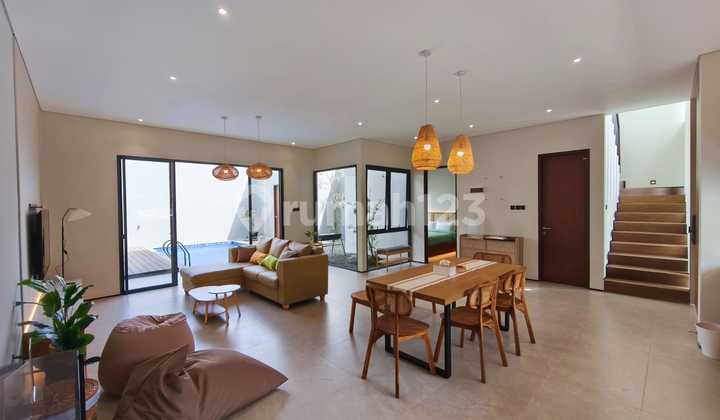 Rumah Baru Modern Minimalis Furnished di Setra Duta, Bandung 2
