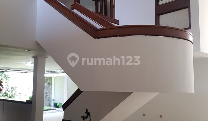 Rumah Lokasi Strategis dan Harga Murah di Sayap Riau, Bandung 2