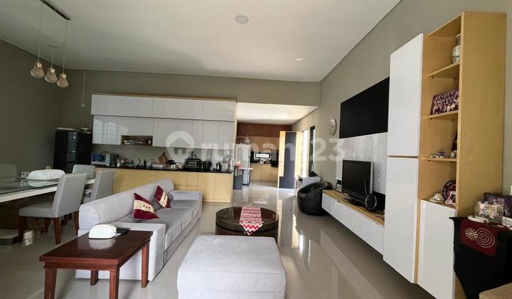 Rumah Villa Baru di Bukit Idaman Sayap Budi Indah, Setiabudi