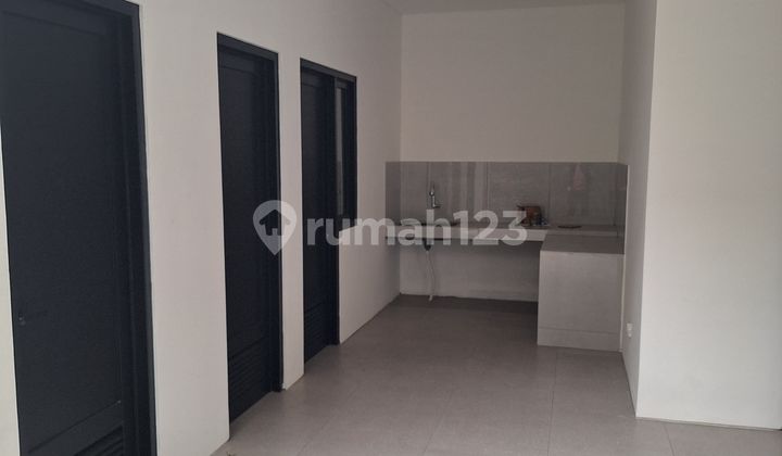 A very new luxury house in Mekar Wangi Complex, Bandung 2