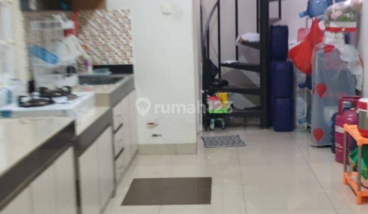 Rumah minimalis semi furnished siap huni di Singgasana, Bandung 2