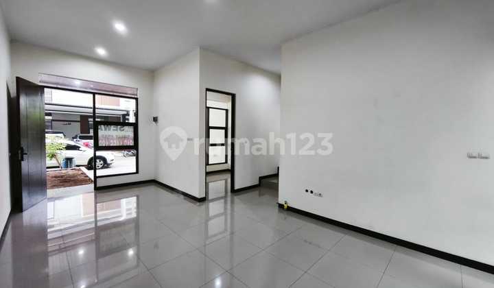 Minimalist 2-Story House Very Nice in Taman Kopo Indah Bandung