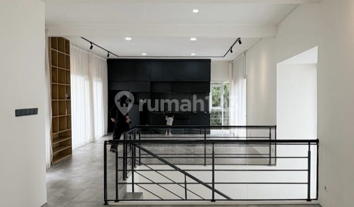 Rumah Modern Estetik Sangat Asri dan Bagus di Awiligar, Bandung
