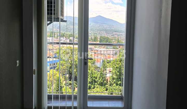 2 BR Dago Suite Premium Apartment near ITB in Bandung 2 BR Dago Suite Premium Apartment near ITB in Bandung