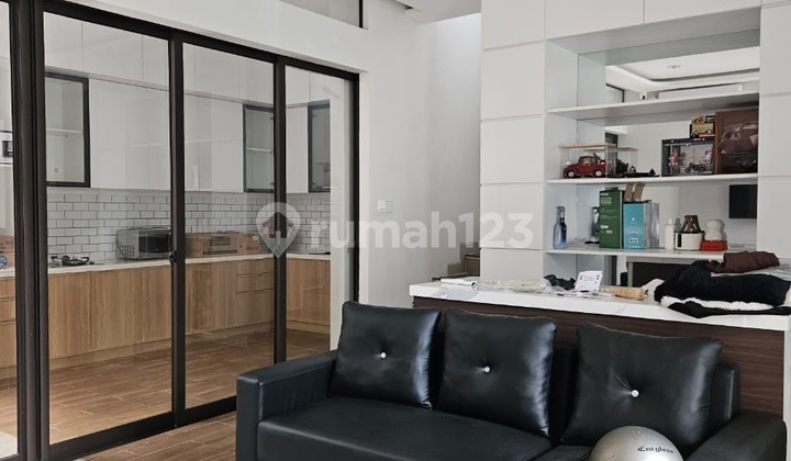 Rumah Furnished Siap Huni dan Rapih di Flora Summarecon Bandung