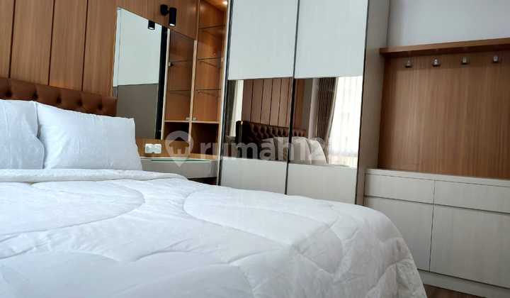 Apartemen 2 BR Furnished Sangat Rapih di Landmark Residence 2
