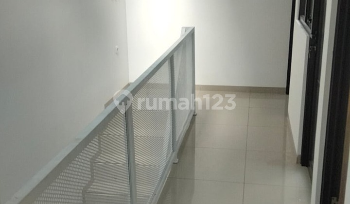 Rumah Baru Minimalis 2 Lantai di Taman Kopo Indah, Bandung 2
