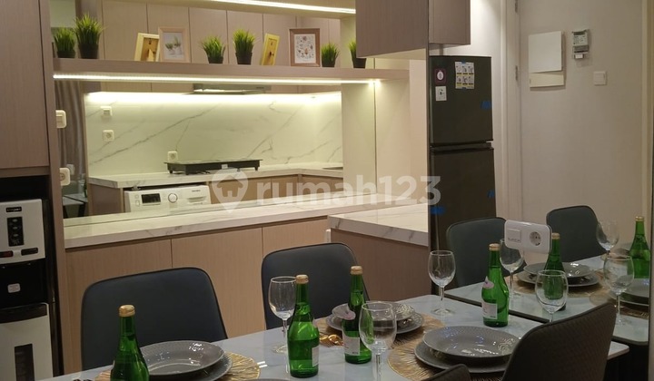 New exclusive furnished 2 BR apartment at Landmark Residence 2