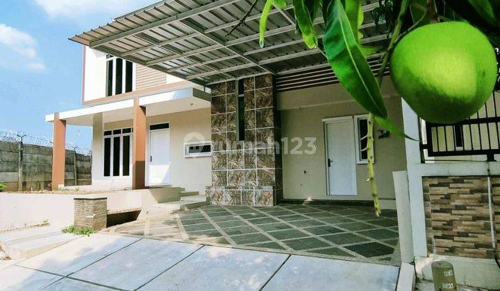 Rumah  Cantik2 Lantai di Perumahan Citra Grand Cibubur Bekasi 2