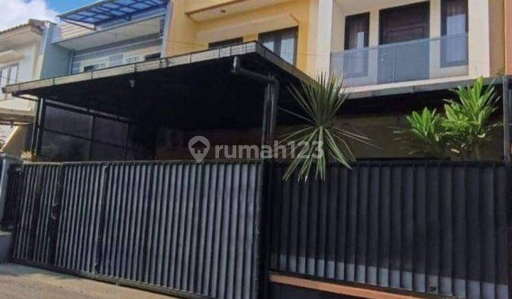 Rumah 2 Lantai dalam komplek di Duren Sawit, Jakarta Timur 1