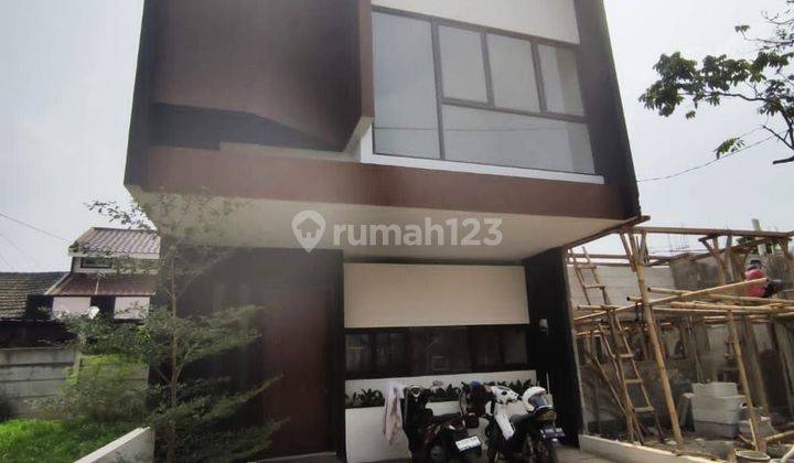 Rumah cantik 2 Lantai dlm Cluster di Jati Asih Pdk Gede Bekasi 1