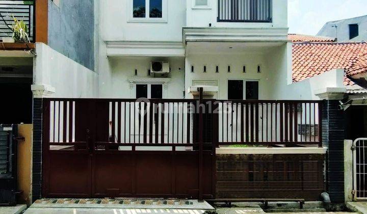 Rumah 2 Lantai Modern Minimalis di Jatiwaringin. Bekasi 1