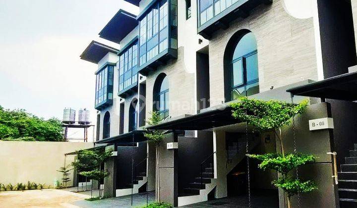 Rumah Townhouse 2 Lantai di Jl Ampera, Jakarta Selatan 1