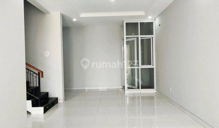 Rumah Baru 2 Lantai Town house di Bambu Apus, Jakarta Timur 2