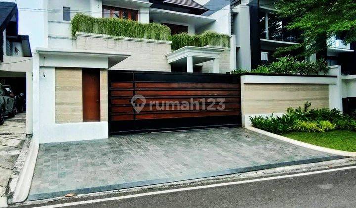 Rumah  Mewah 3 Lantai + privat pool di Pondok Indah, Jak Sel 1