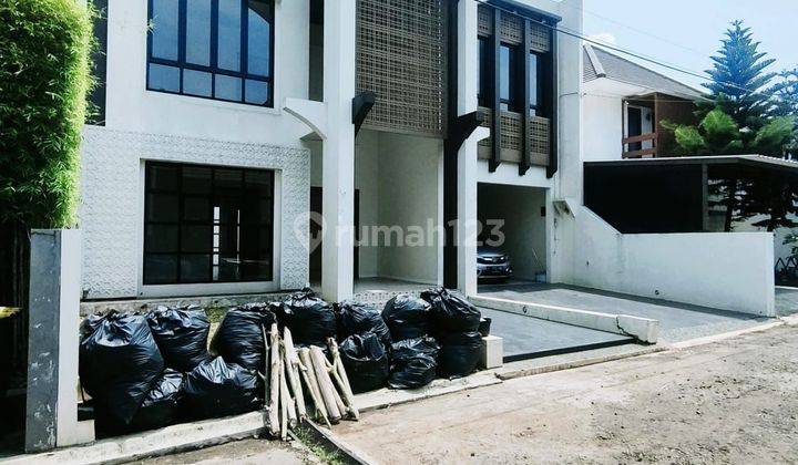 Rumah 2 Lantai Townhouse tempat strategis di Cilandak, Jak Sel 1