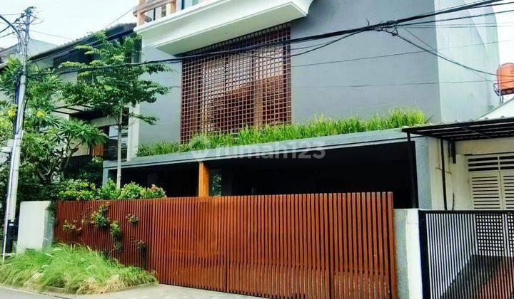 Rumah Mewah 3 Lantai + Privatpool Di Pondok Indah, Jak Sel 2