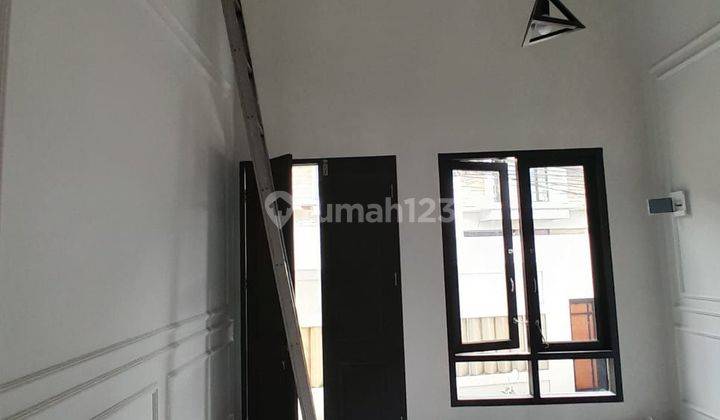 Rumah 2 Lantai  Modern Minimalis di Jagakarsa, Jakarta Selatan 2