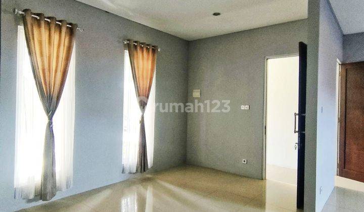 Rumah 2 Lantai Townhouse semi furnish di Ceger Cipayung 2