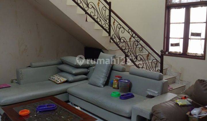 Rumah TownHouse 2 Lantai  Strategis di Jatiwaringin, Bekasi 2