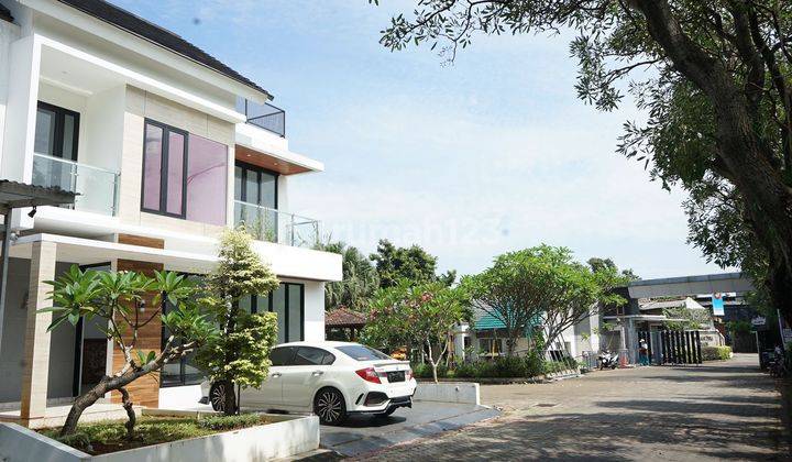 Rumah 2 Lantai Bagus di hook dlm Cluster di Ciracas Jakarta Timur 2