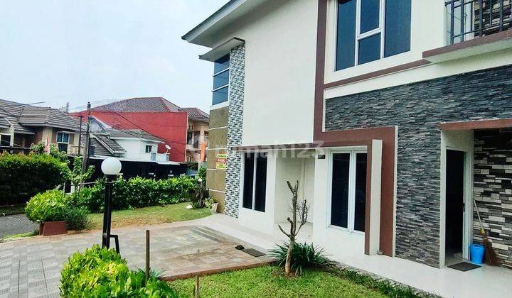 Rumah cantik 2 Lantai Hook di Cibubur, Bogor 2